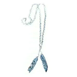 Women's beautiful silver and blue tassel necklace